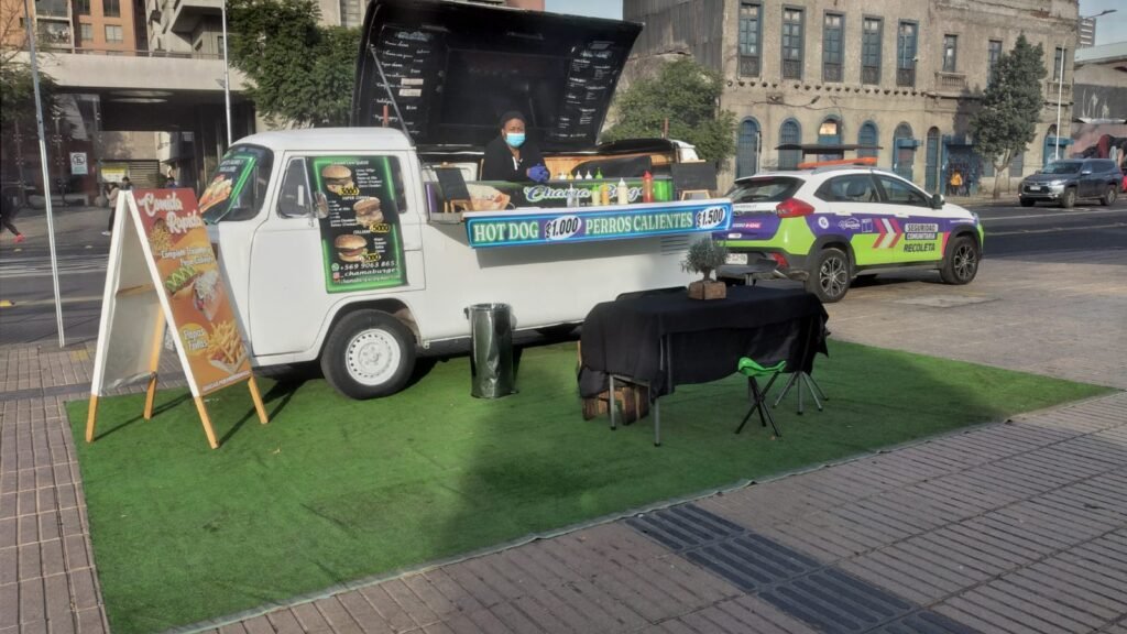 Arriendo Food Truck en Santiago publicado en marketplace chileno.