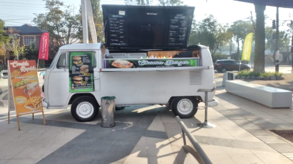Arriendo Food Truck en Santiago publicado en marketplace chile.