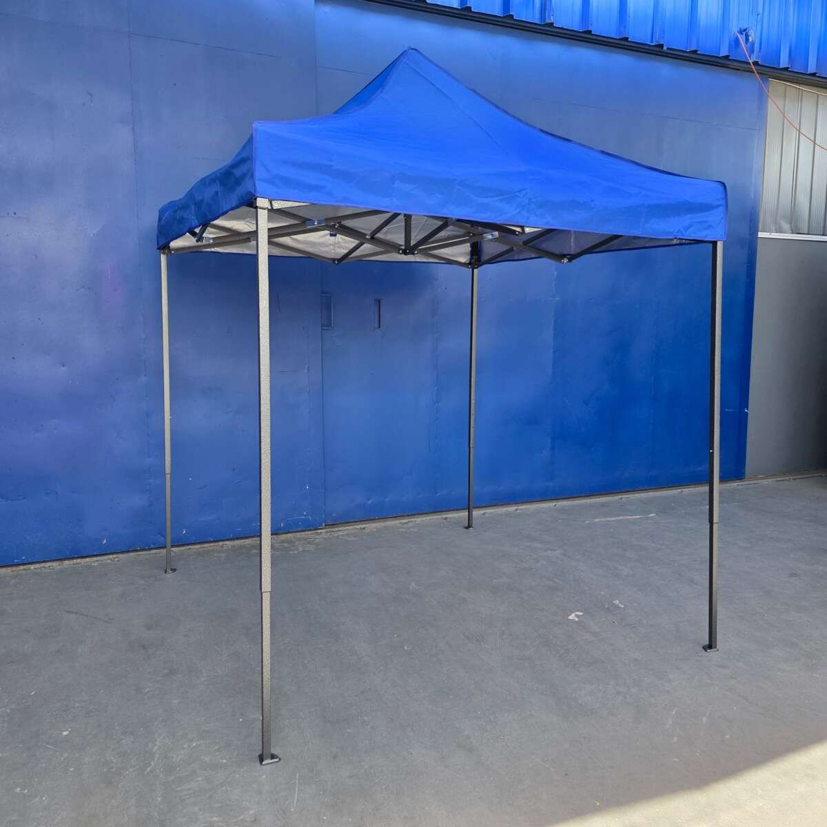 TOLDOS PLEGBALES 2X2 FIERRO NEGRO