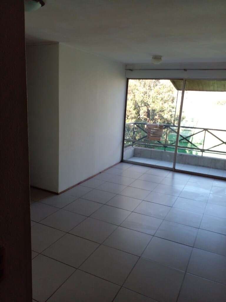 VENTA  AMPLIO DEPARTAMENTO