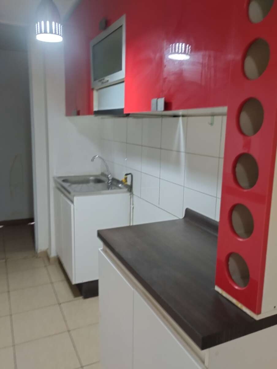 Arriendo dpto parque seminario 2