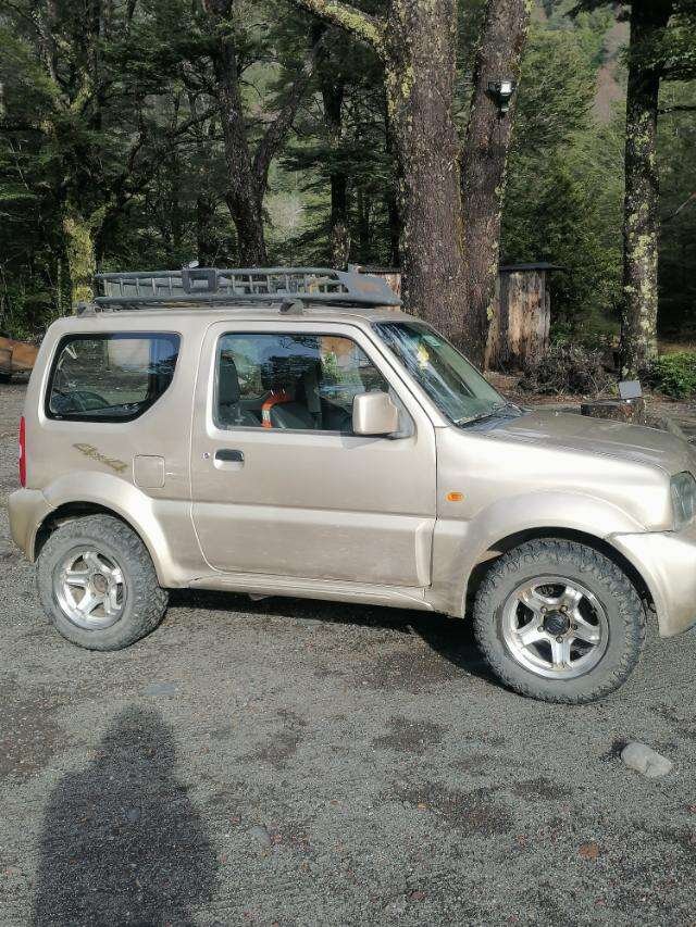 Vendo suzuki jimny 1.3
