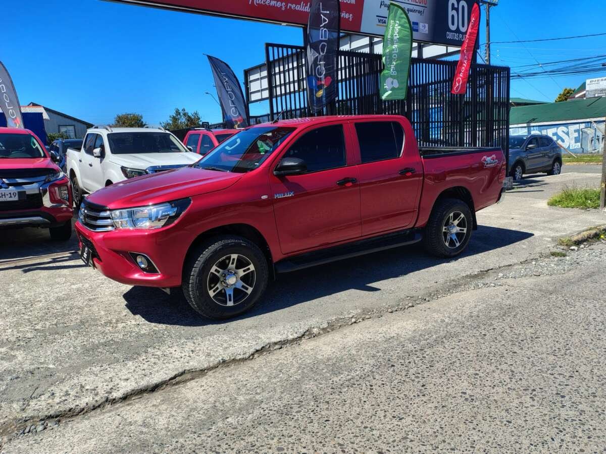 SE VENDE TOYOTA DX 4X4 2021