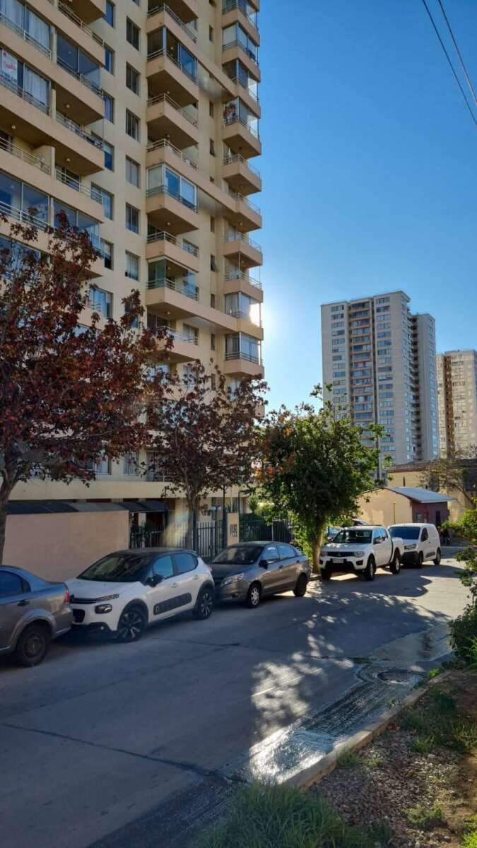 EXCELENTE DEPARTAMENTO AMOBLADO CON VISTA AL MAR