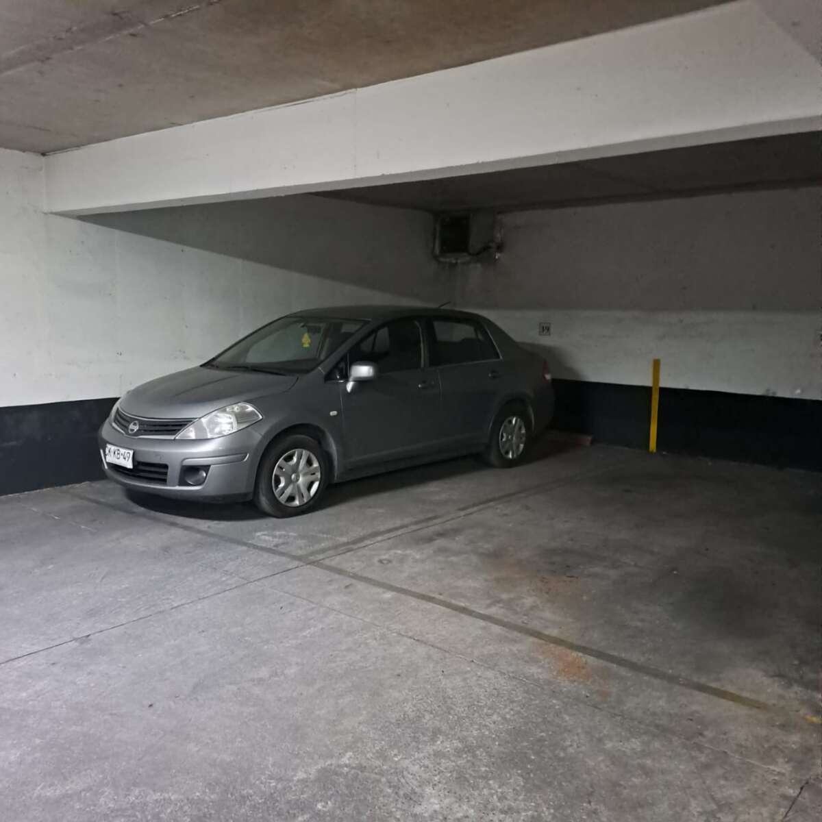 Arriendo Estacionamiento en Edificio General Jofre 180